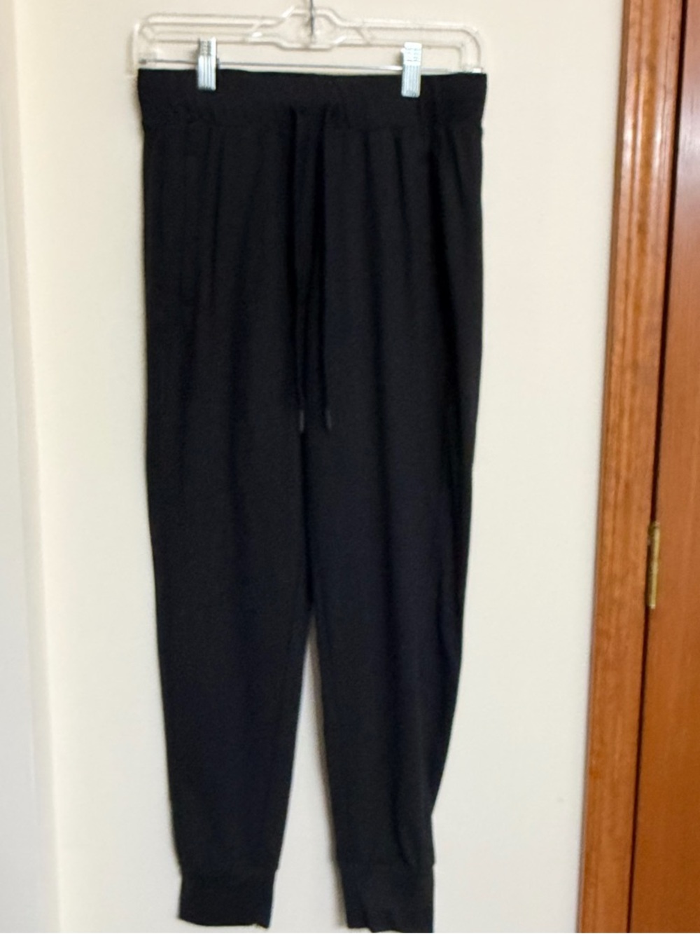 Vively Women’s Black Drawstring Jogger Pants